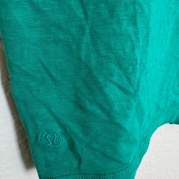 Lululemon Classic Fit Cotton Blend Tank - Picture 3 of 4